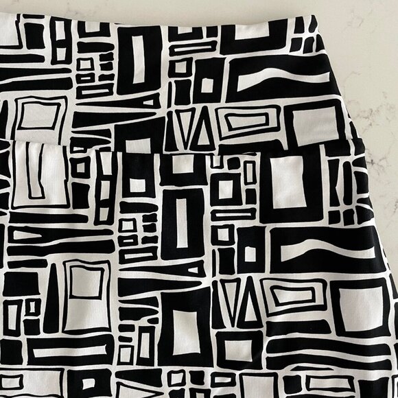 Reversible Pull On Golf Pickleball Mini Skirt Abstract Print/Solid Blk Wht S - Picture 2 of 11